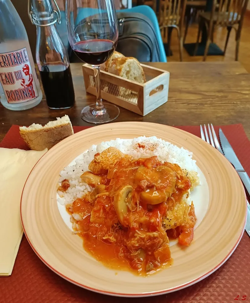 Fricassée de Porc Sauce Tomate